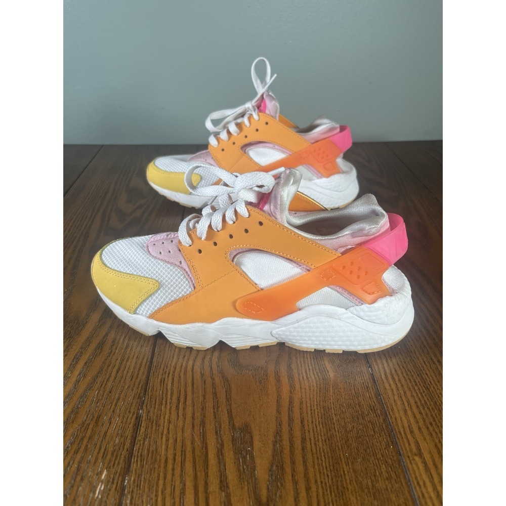 Nike Air Huarache Women's Running Shoes Sneakers Solar Flare DX2674-100 Size 8